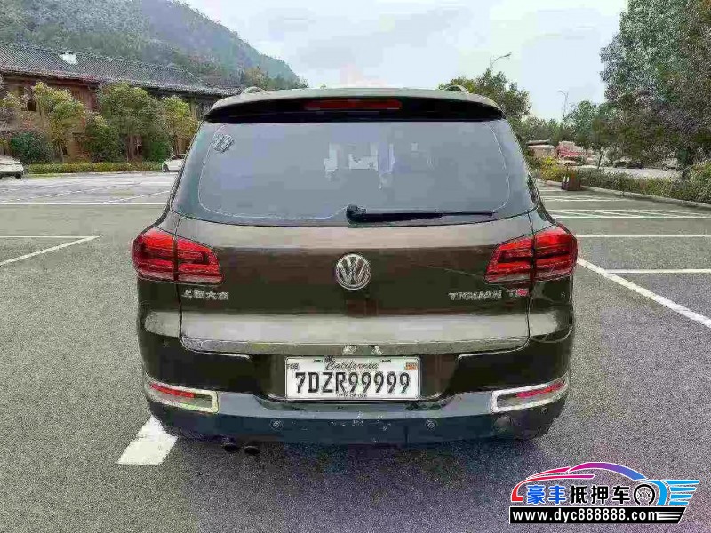 13年大众途观轿车抵押车出售