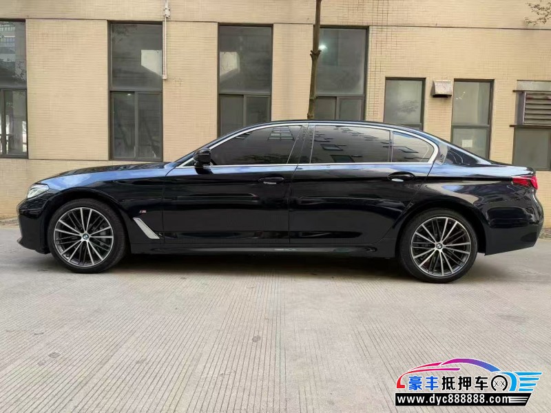 23年宝马5系轿车抵押车出售
