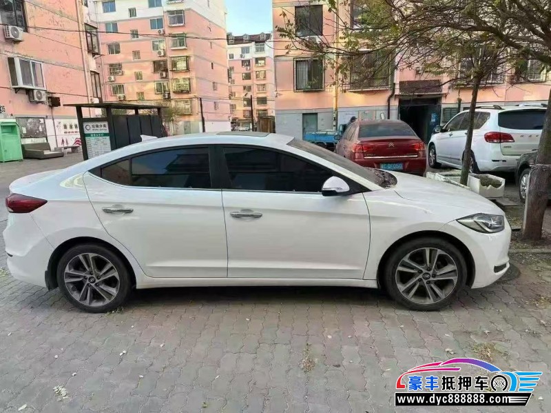 18年现代领动轿车抵押车出售