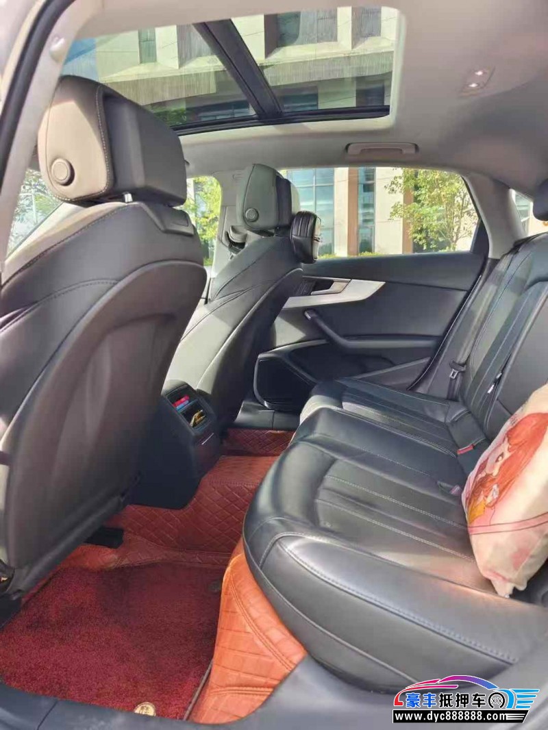 21年奥迪A4L轿车抵押车出售