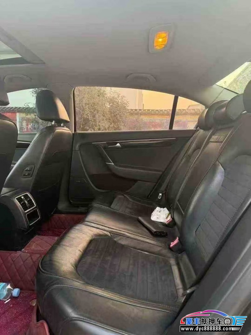 15年大众迈腾轿车抵押车出售