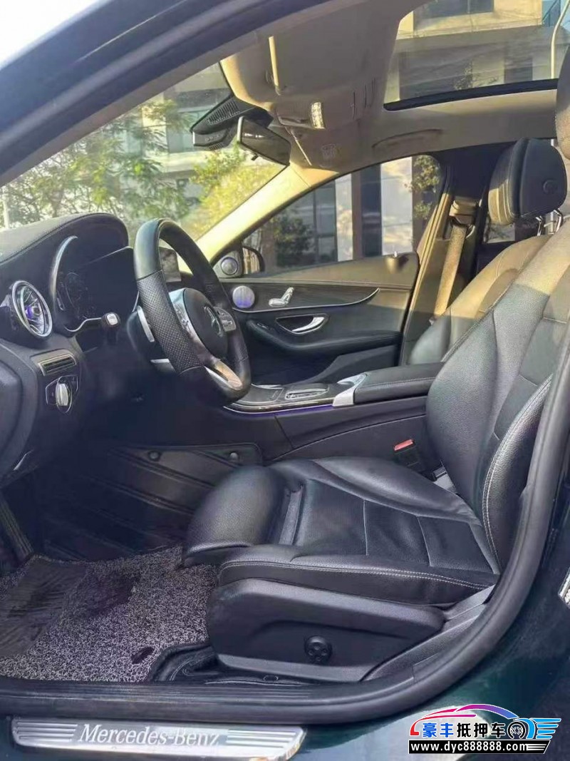 21年奔驰C轿车抵押车出售
