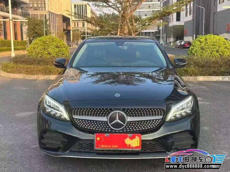 21年奔驰C轿车抵押车出售