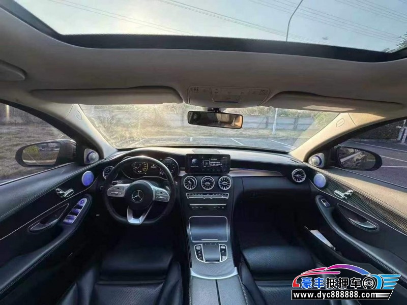 21年奔驰C轿车抵押车出售