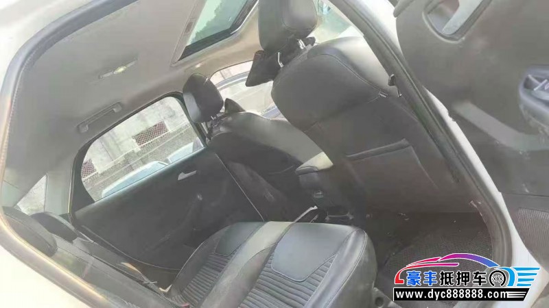 18年福特福克斯轿车抵押车出售