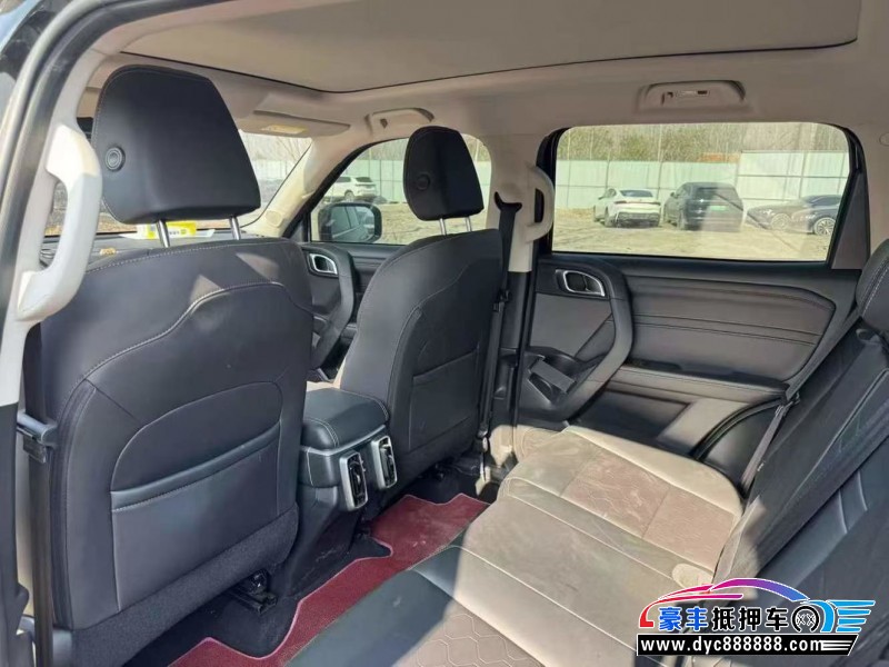 25年长城哈弗大狗轿车抵押车出售