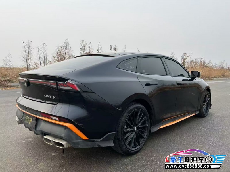 24年长安长安UNI轿车抵押车出售