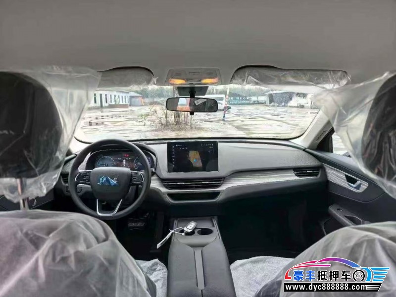 25年红旗EQM5轿车抵押车出售