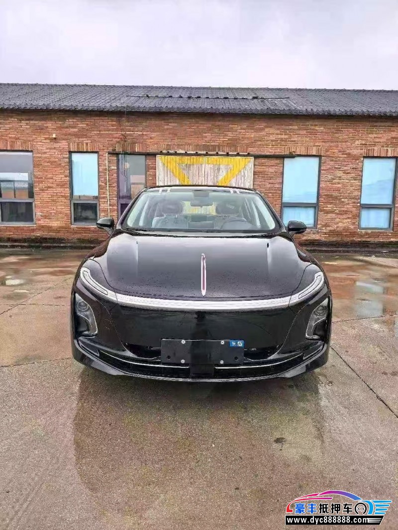 抵押车出售25年红旗EQM5轿车