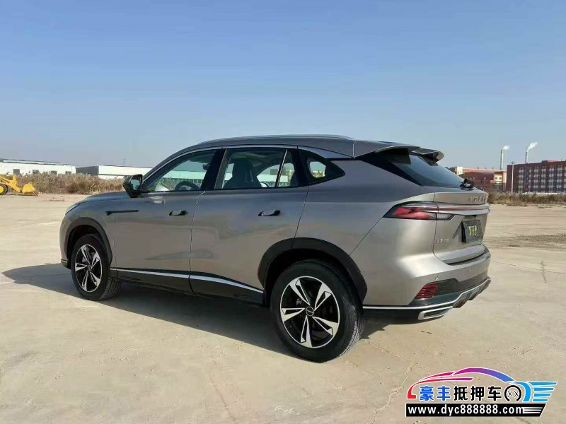 25年荣威RX5轿车抵押车出售