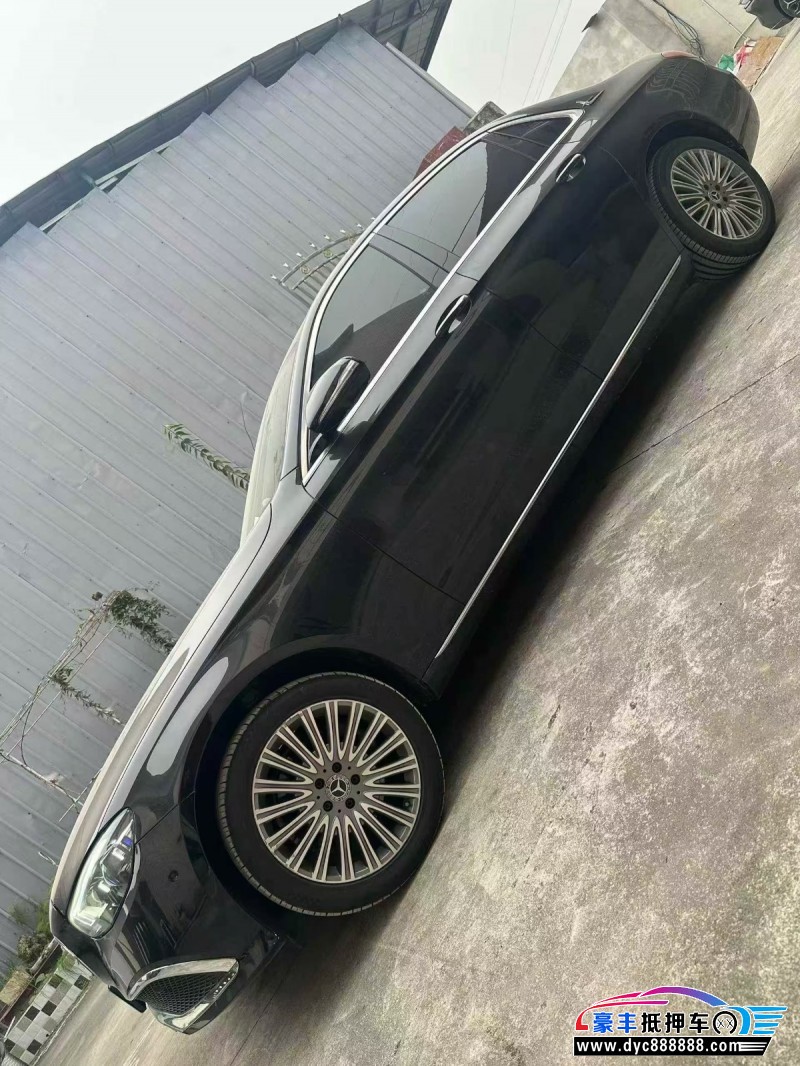 19年奔驰E轿车抵押车出售