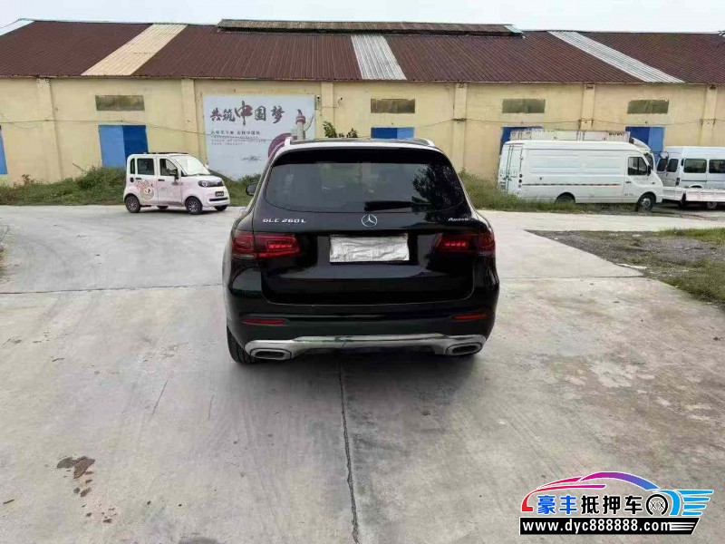 20年奔驰GLC轿车抵押车出售
