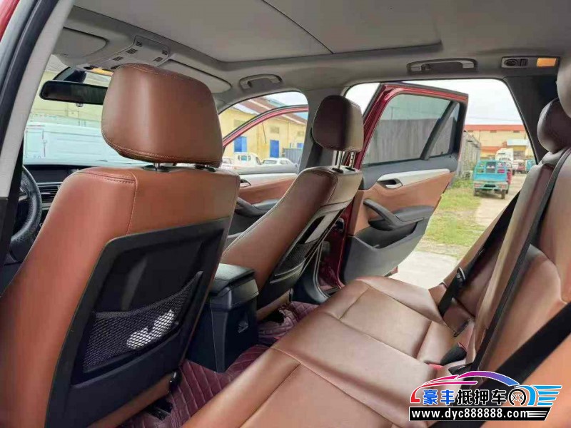 15年宝马X1轿车抵押车出售