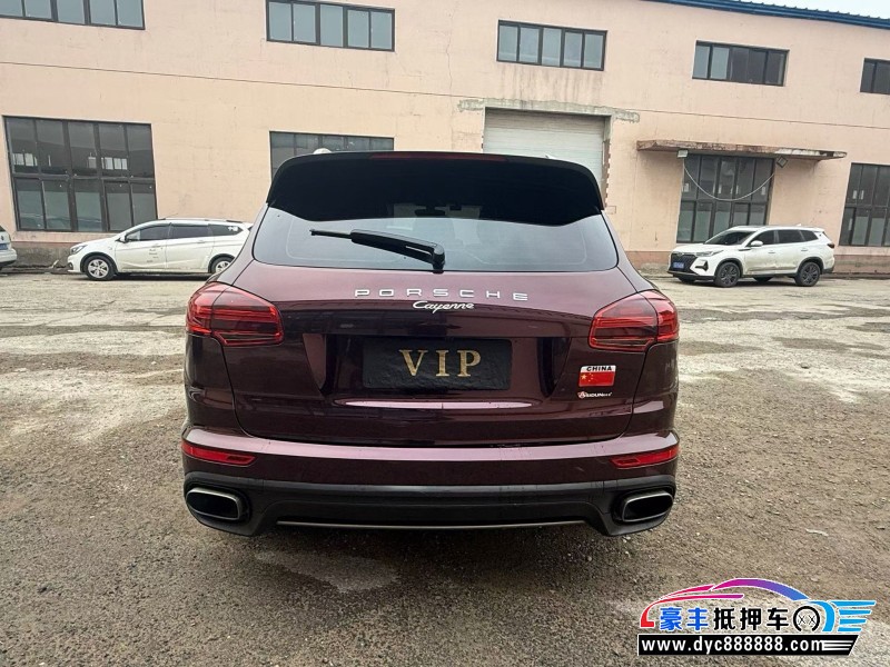 16年保时捷卡宴轿车抵押车出售