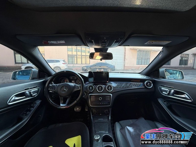 16年奔驰CLA轿车抵押车出售