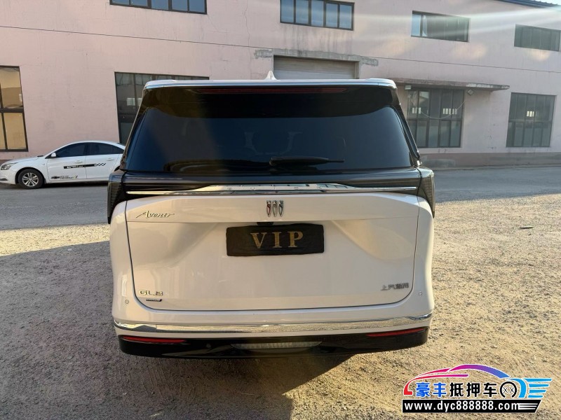 24年别克GL8轿车抵押车出售