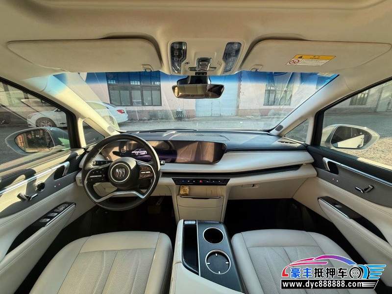 24年别克GL8轿车抵押车出售