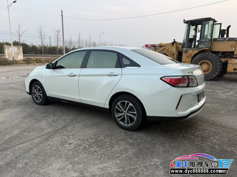 22年启辰D60轿车抵押车出售