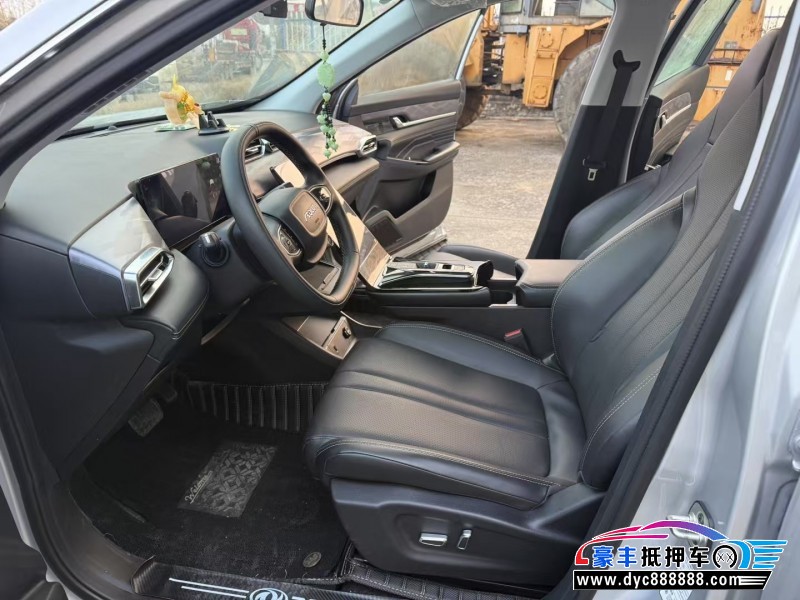 24年东风风神浩瀚轿车抵押车出售