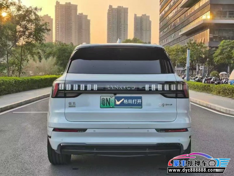 22年领克09轿车抵押车出售