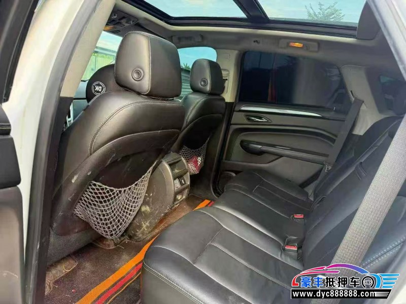 16年凯迪拉克SRX轿车抵押车出售