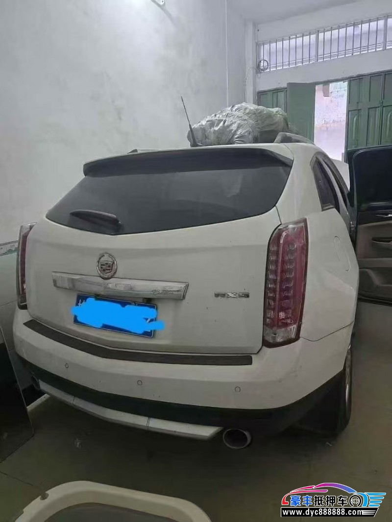 14年凯迪拉克SRX轿车抵押车出售