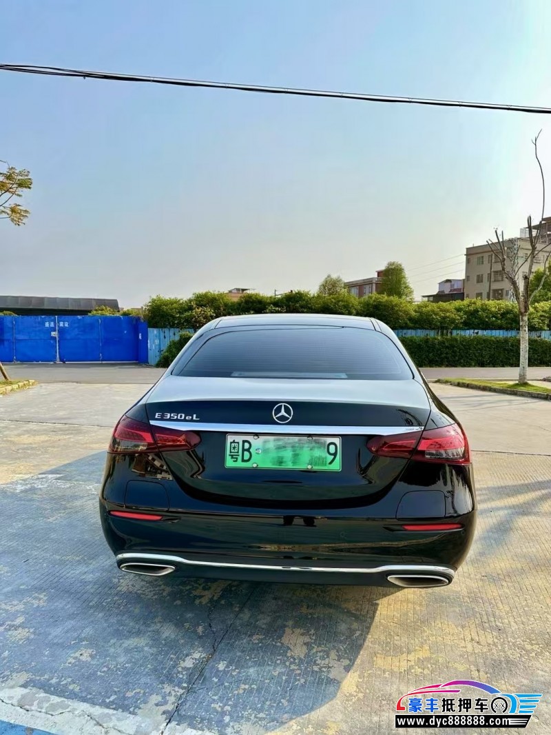 22年奔驰E轿车抵押车出售