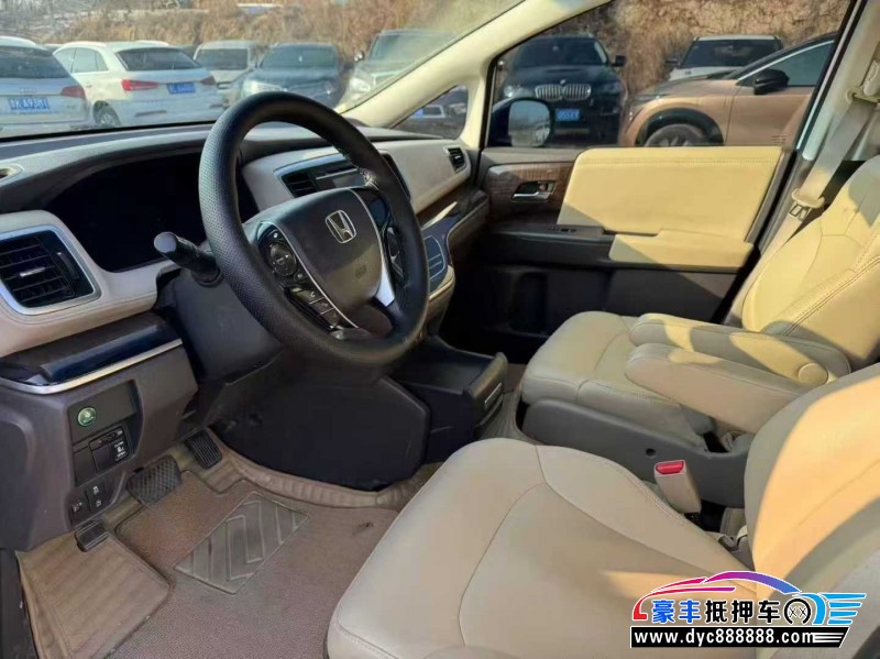 18年本田奥德赛MPV抵押车出售
