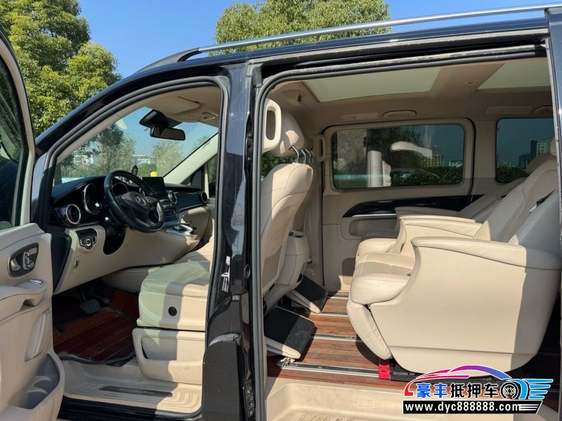 19年奔驰VMPV抵押车出售