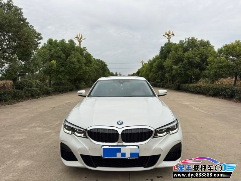 21年宝马3系轿车抵押车出售