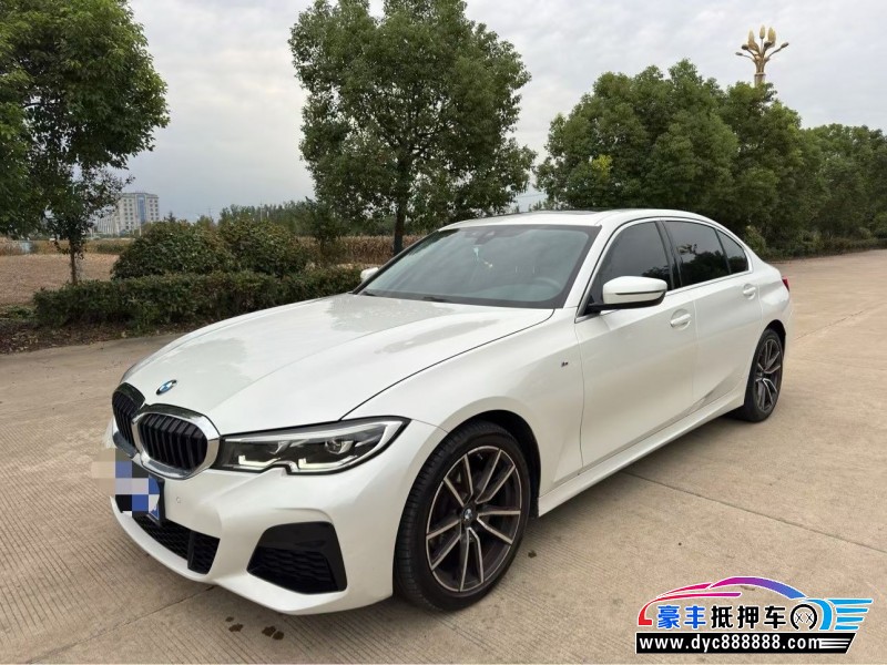 21年宝马3系轿车抵押车出售