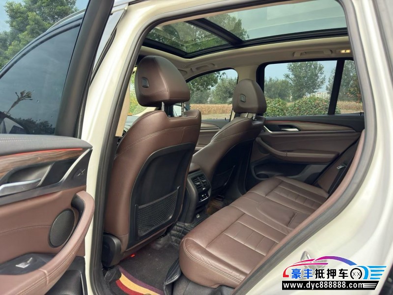 19年宝马X3SUV抵押车出售