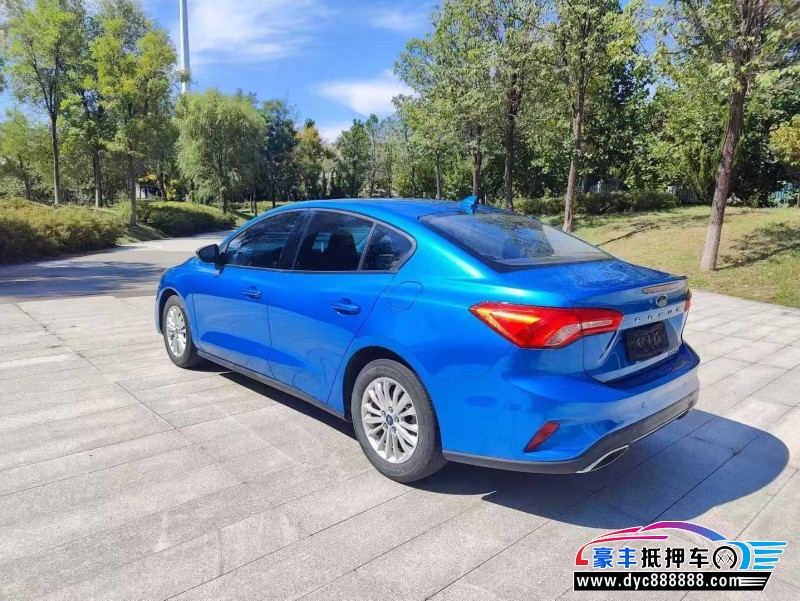 22年福特福克斯轿车抵押车出售