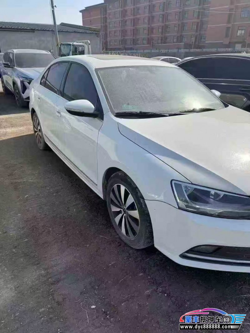 18年大众速腾轿车抵押车出售