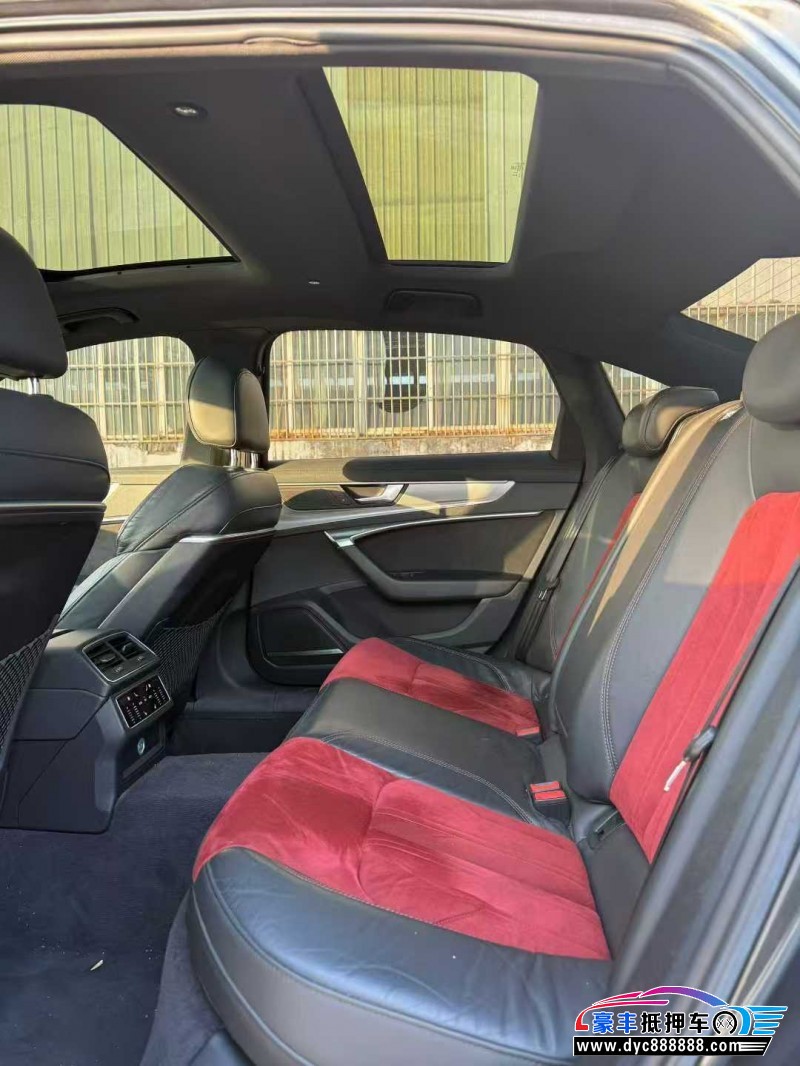 20年奥迪A6轿车抵押车出售