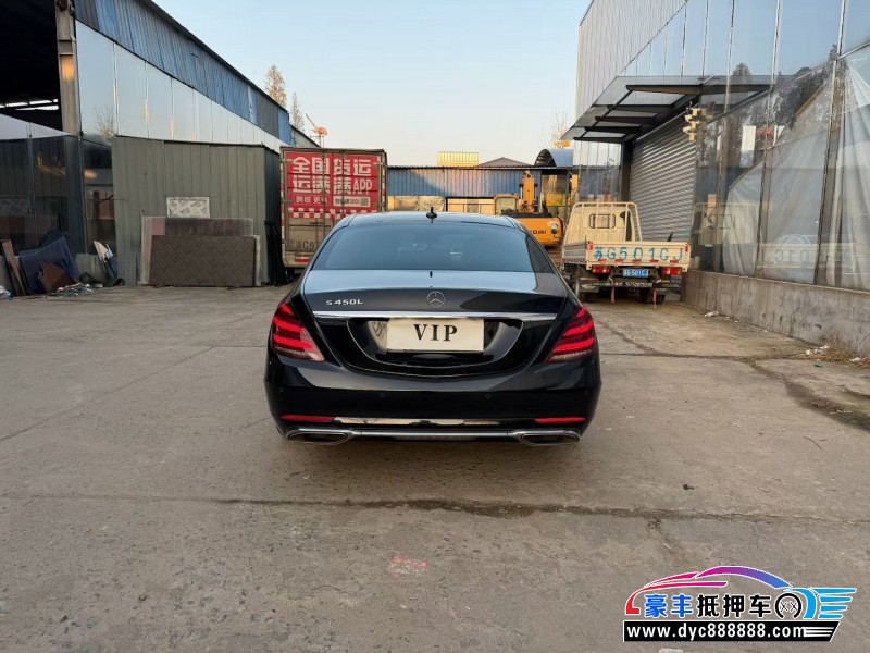 20年奔驰S轿车抵押车出售