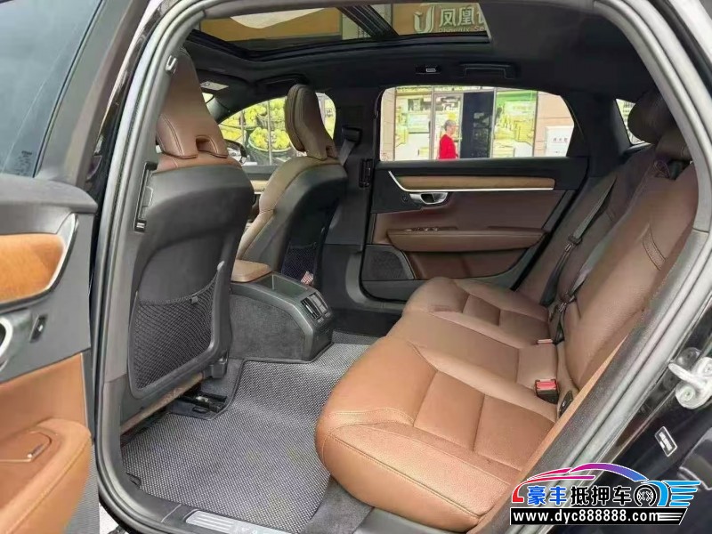 24年沃尔沃S90轿车抵押车出售