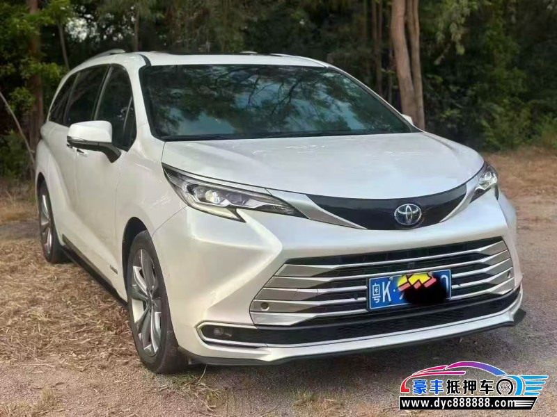 23年丰田塞纳轿车抵押车出售