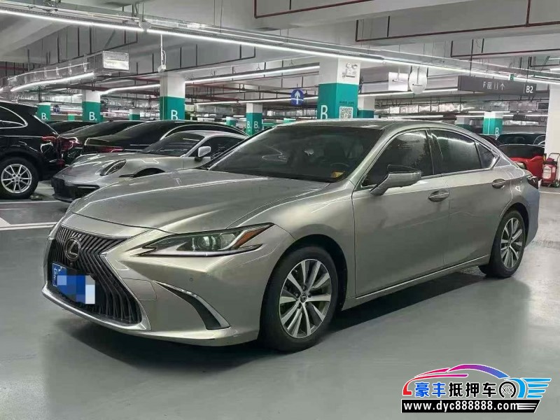 19年雷克萨斯ES轿车抵押车出售