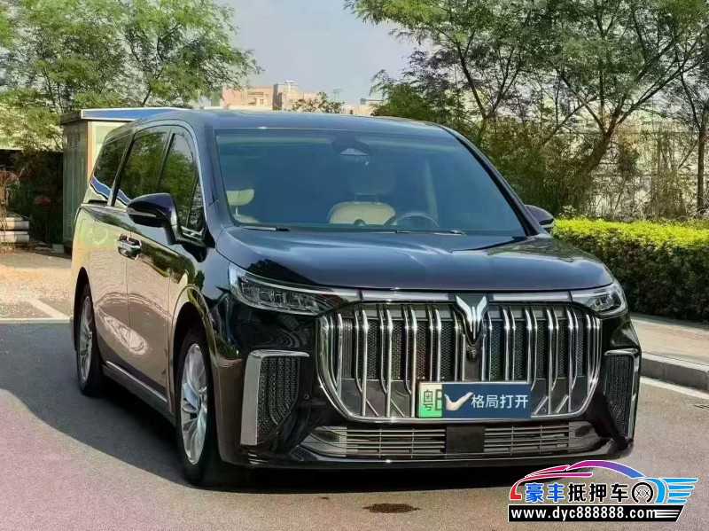 24年岚图梦想家轿车抵押车出售