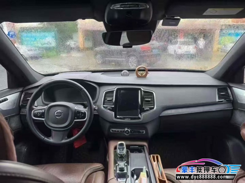 22年沃尔沃XC90轿车抵押车出售