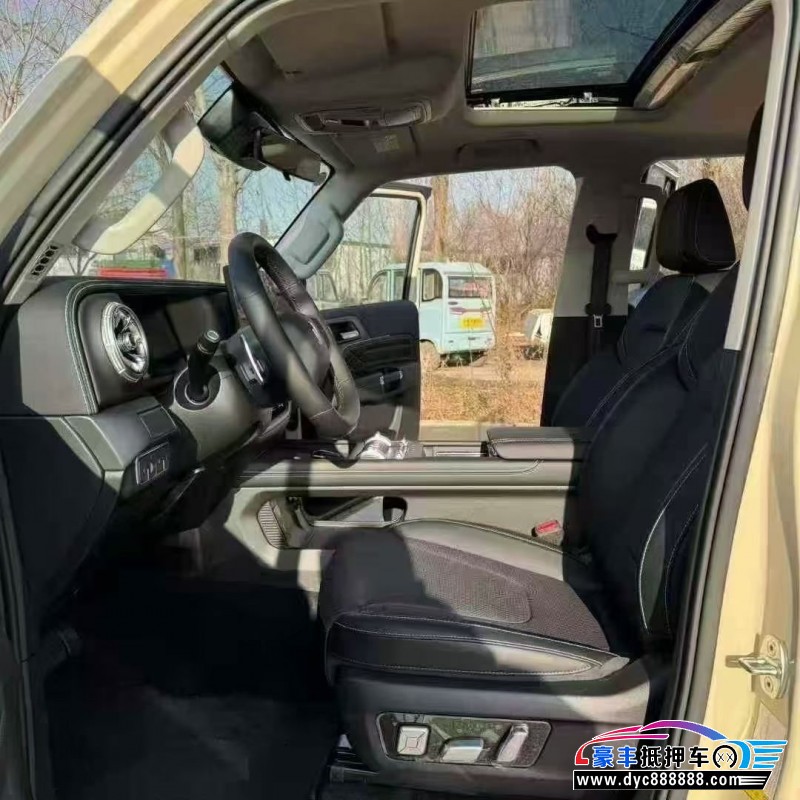 25年WEY坦克300轿车抵押车出售