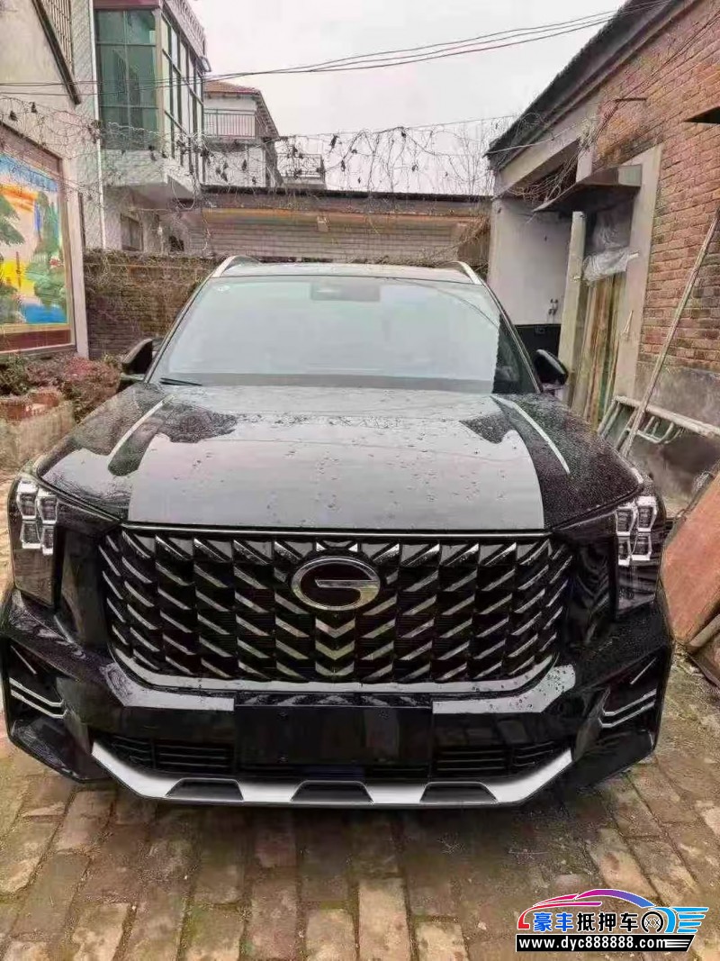 抵押车出售25年传祺GS8轿车