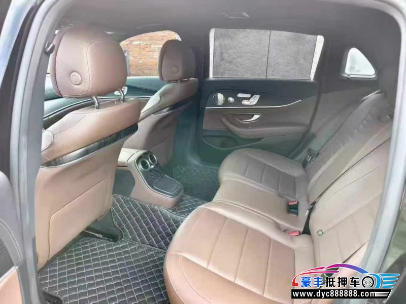 21年奔驰E轿车抵押车出售