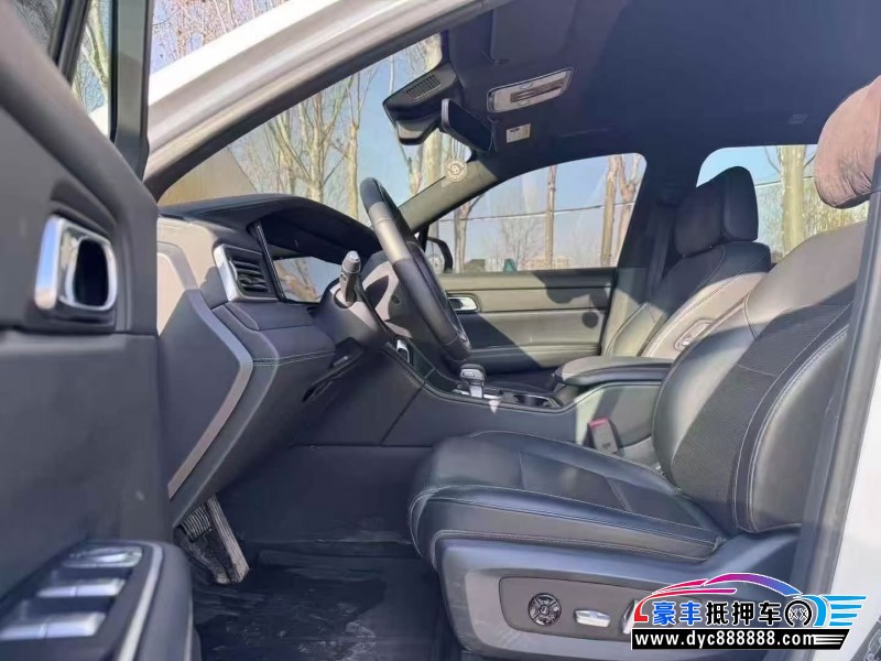 22年理想ONE轿车抵押车出售