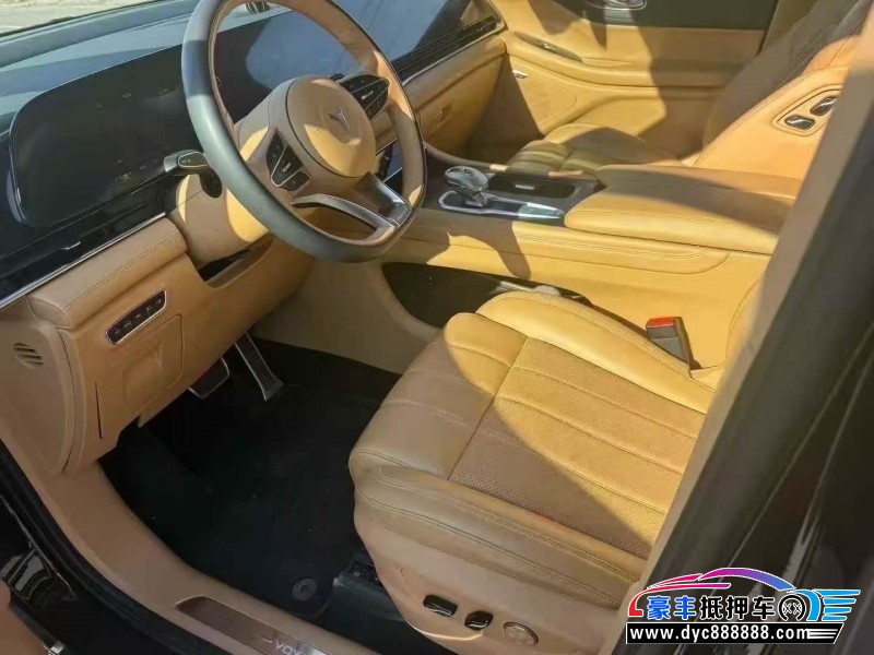 23年岚图梦想家轿车抵押车出售