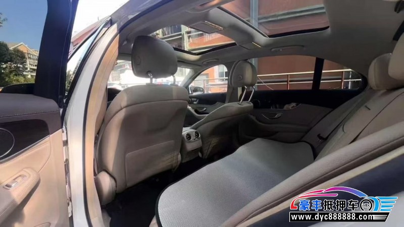 15年奔驰C轿车抵押车出售