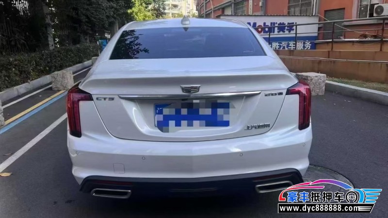 24年凯迪拉克CT5轿车抵押车出售