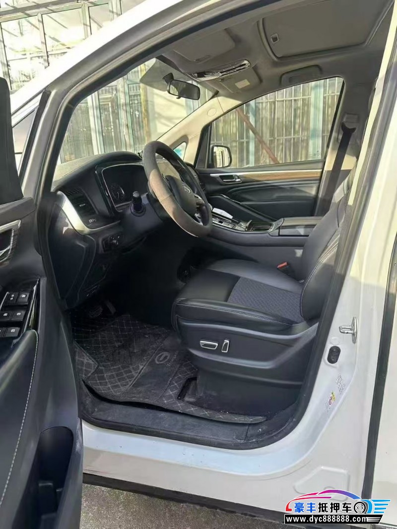 22年传祺M8轿车抵押车出售