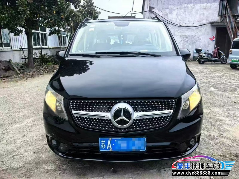 21年奔驰威霆轿车抵押车出售